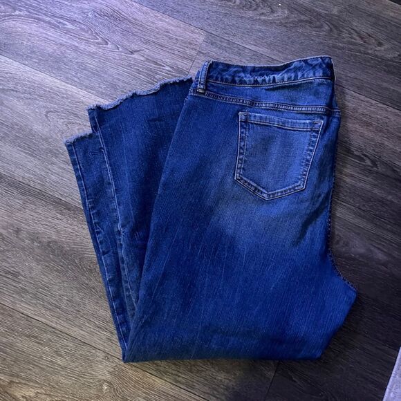 Cute torrid jeans size 20 distressed - Picture 6 of 8